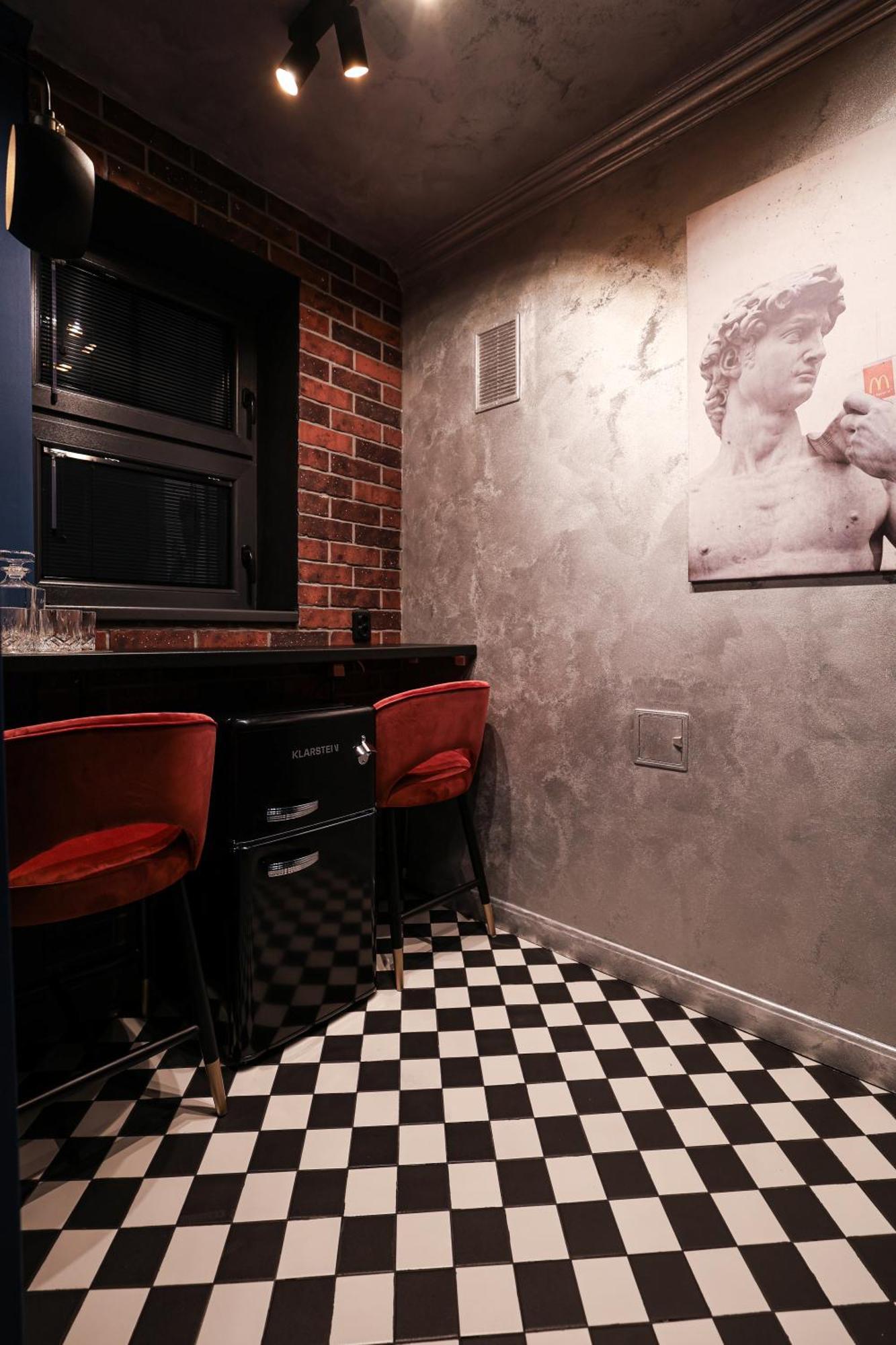 Harley Quinn Apartment Bucareste Exterior foto